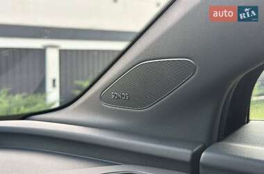 Внедорожник / Кроссовер Audi Q4 e-tron 2023 в 