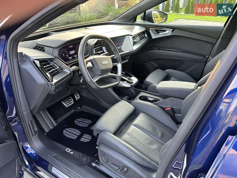 Внедорожник / Кроссовер Audi Q4 e-tron 2023 в Киеве