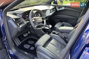 Внедорожник / Кроссовер Audi Q4 e-tron 2023 в 