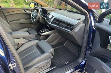 Внедорожник / Кроссовер Audi Q4 e-tron 2023 в 