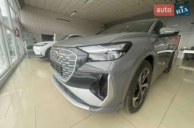 Внедорожник / Кроссовер Audi Q4 e-tron 2025 в 