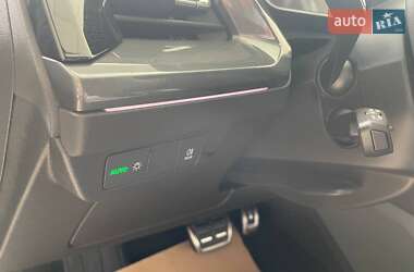 Внедорожник / Кроссовер Audi Q4 e-tron 2025 в 