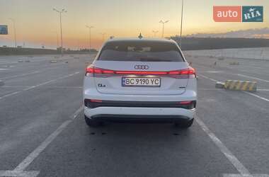 Внедорожник / Кроссовер Audi Q4 e-tron 2024 в 