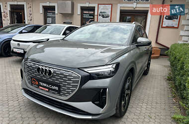 Внедорожник / Кроссовер Audi Q4 e-tron 2023 в 