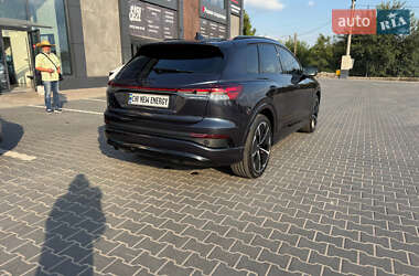 Внедорожник / Кроссовер Audi Q4 e-tron 2023 в 