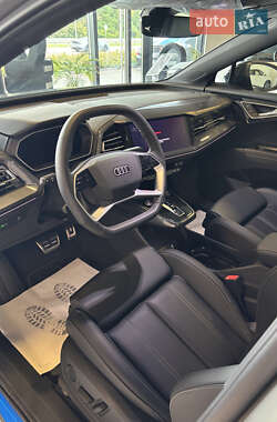 Позашляховик / Кросовер Audi Q4 e-tron 2025 в 
