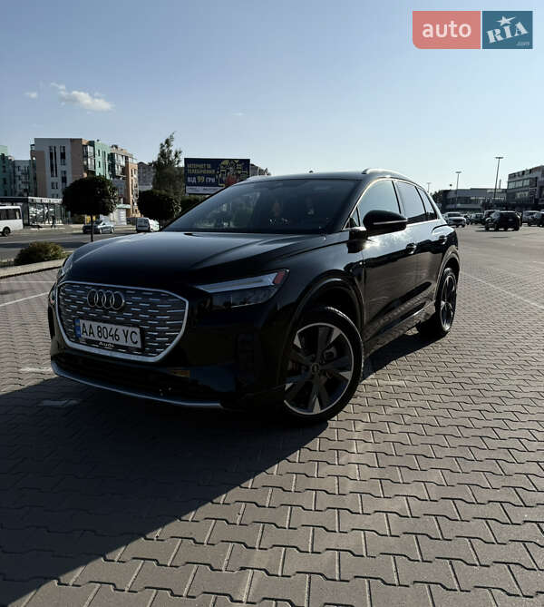 Внедорожник / Кроссовер Audi Q4 e-tron 2021 в 