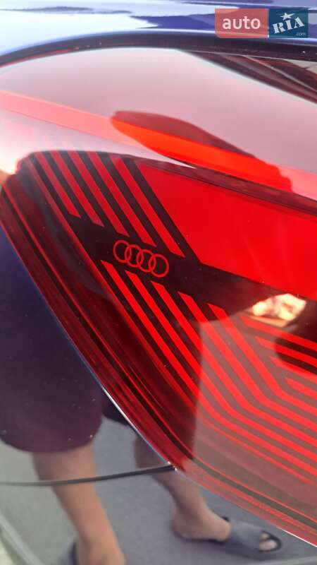 Позашляховик / Кросовер Audi Q4 e-tron 2023 в Борисполі