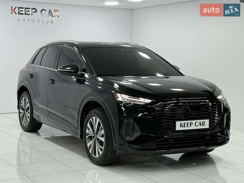 Позашляховик / Кросовер Audi Q4 e-tron 2023 в Одесі