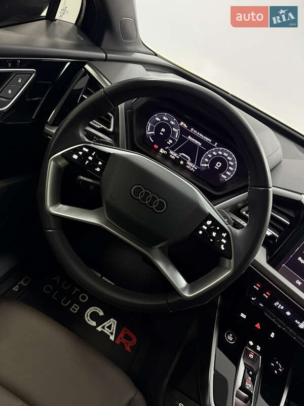 Позашляховик / Кросовер Audi Q4 e-tron 2023 в Одесі