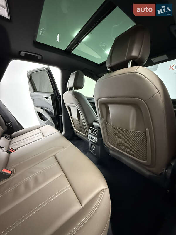 Позашляховик / Кросовер Audi Q4 e-tron 2023 в Одесі