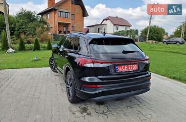 Позашляховик / Кросовер Audi Q4 e-tron 2022 в 