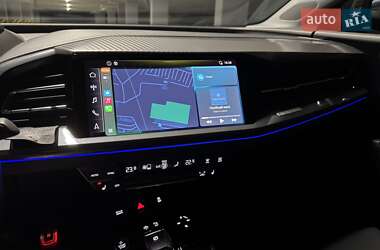 Внедорожник / Кроссовер Audi Q4 e-tron 2023 в 