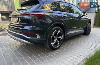 Внедорожник / Кроссовер Audi Q4 e-tron 2023 в 