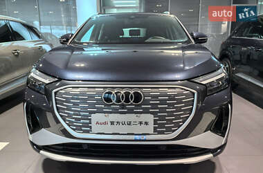 Внедорожник / Кроссовер Audi Q4 e-tron 2024 в 
