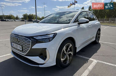 Позашляховик / Кросовер Audi Q4 e-tron 2023 в Дніпрі