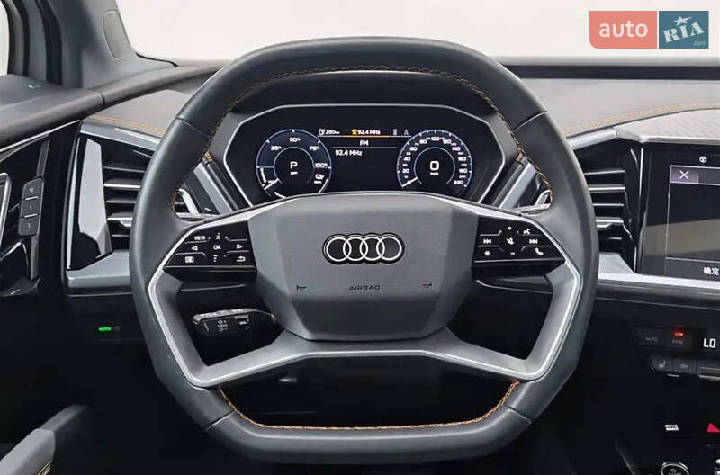 Внедорожник / Кроссовер Audi Q4 e-tron 2023 в Киеве
