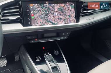Внедорожник / Кроссовер Audi Q4 e-tron 2023 в 