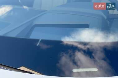 Внедорожник / Кроссовер Audi Q4 e-tron 2023 в 