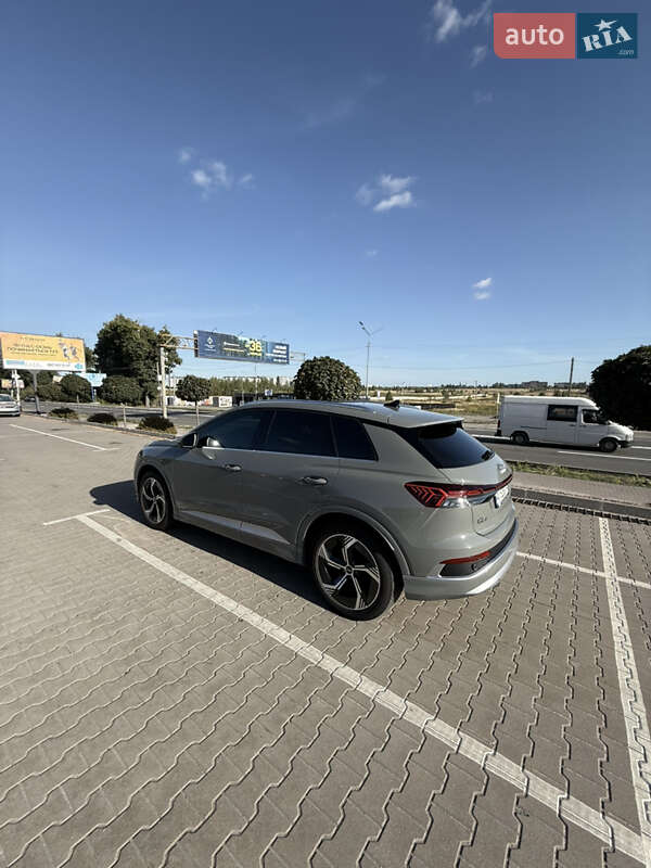 Позашляховик / Кросовер Audi Q4 e-tron 2024 в Києві