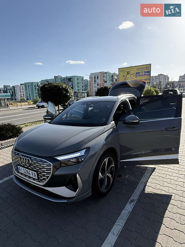 Позашляховик / Кросовер Audi Q4 e-tron 2024 в Києві