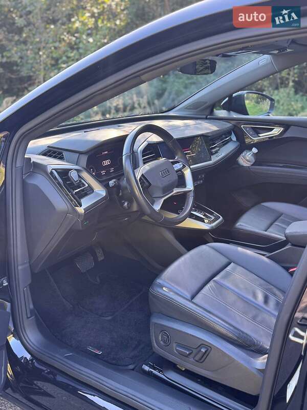 Позашляховик / Кросовер Audi Q4 e-tron 2022 в Дрогобичі