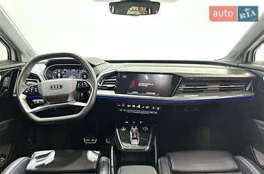 Внедорожник / Кроссовер Audi Q4 e-tron 2023 в 