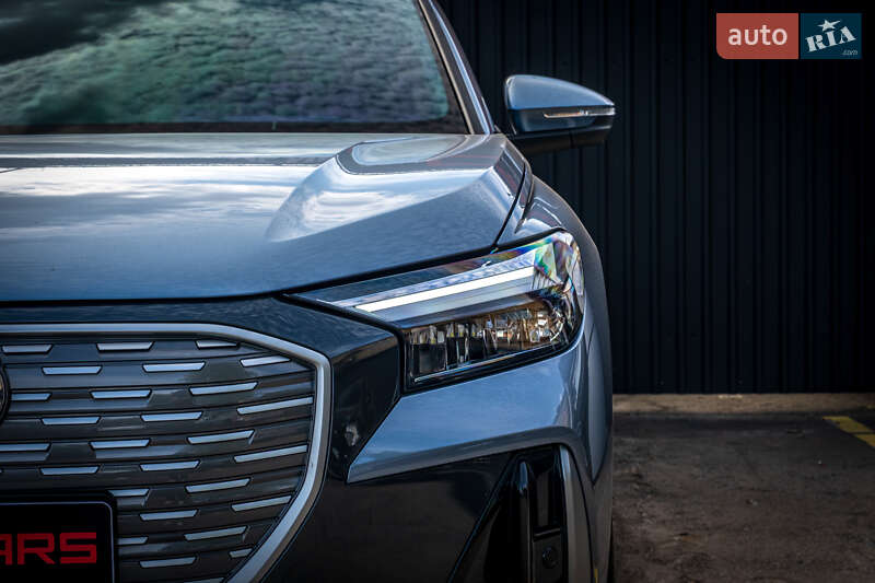 Внедорожник / Кроссовер Audi Q4 e-tron 2024 в Киеве