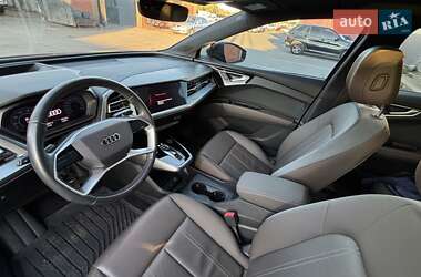 Внедорожник / Кроссовер Audi Q4 e-tron 2023 в 