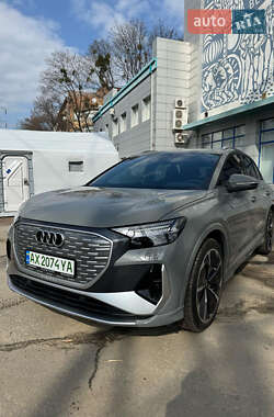 Внедорожник / Кроссовер Audi Q4 e-tron 2023 в 