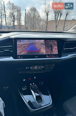 Внедорожник / Кроссовер Audi Q4 e-tron 2023 в 