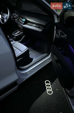 Внедорожник / Кроссовер Audi Q4 e-tron 2023 в 