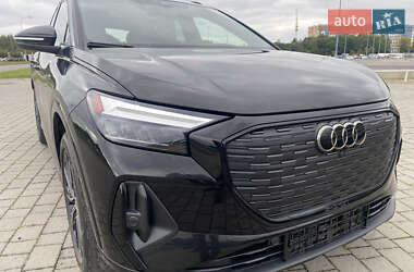 Позашляховик / Кросовер Audi Q4 e-tron 2022 в Львові