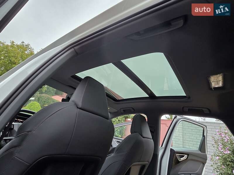 Позашляховик / Кросовер Audi Q4 e-tron 2023 в Одесі фото 39 Позашляховик / Кросовер Audi Q4 e-tron 2023 в Одесі