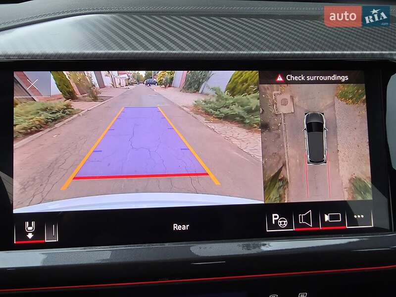 Позашляховик / Кросовер Audi Q4 e-tron 2023 в Одесі фото 45 Позашляховик / Кросовер Audi Q4 e-tron 2023 в Одесі