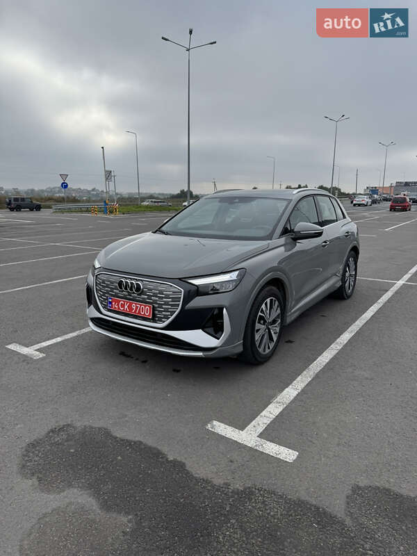 Внедорожник / Кроссовер Audi Q4 e-tron 2022 в Львове