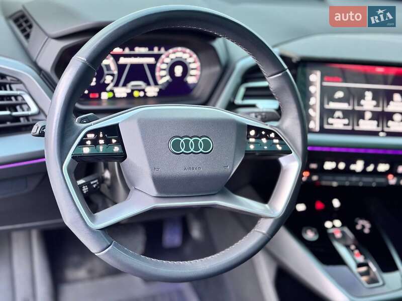 Внедорожник / Кроссовер Audi Q4 e-tron 2023 в Киеве