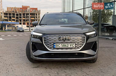 Внедорожник / Кроссовер Audi Q4 e-tron 2023 в 