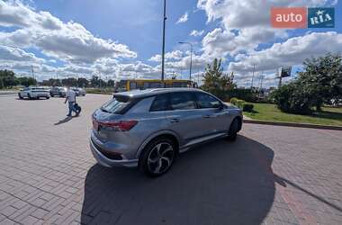 Внедорожник / Кроссовер Audi Q4 e-tron 2024 в 