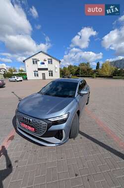 Внедорожник / Кроссовер Audi Q4 e-tron 2024 в Киеве