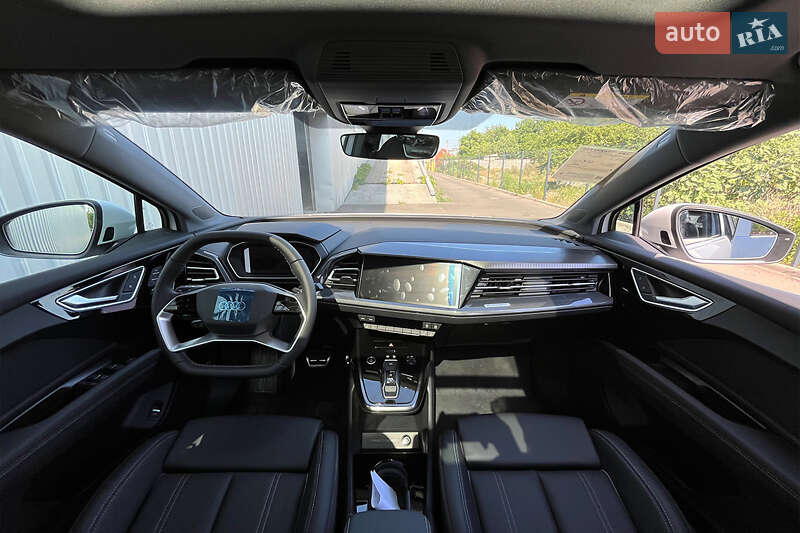 Внедорожник / Кроссовер Audi Q4 e-tron 2023 в Днепре