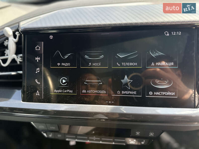 Позашляховик / Кросовер Audi Q4 e-tron 2023 в Полтаві