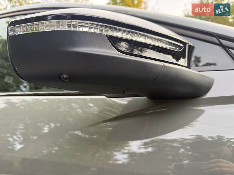 Позашляховик / Кросовер Audi Q4 e-tron 2025 в Харкові