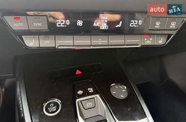 Внедорожник / Кроссовер Audi Q4 e-tron 2025 в 