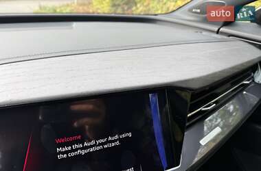 Внедорожник / Кроссовер Audi Q4 e-tron 2025 в 