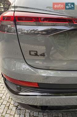 Внедорожник / Кроссовер Audi Q4 e-tron 2025 в 