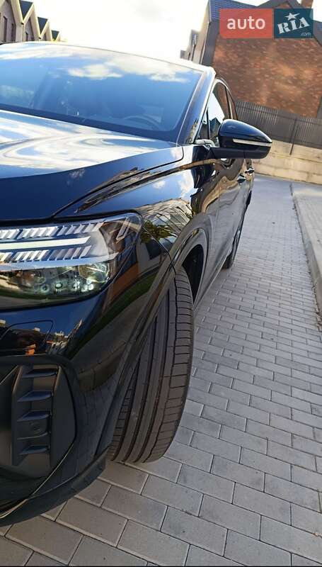 Внедорожник / Кроссовер Audi Q4 e-tron 2022 в Виннице фото 25 Внедорожник / Кроссовер Audi Q4 e-tron 2022 в Виннице