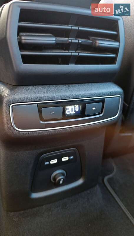 Внедорожник / Кроссовер Audi Q4 e-tron 2022 в Виннице фото 44 Внедорожник / Кроссовер Audi Q4 e-tron 2022 в Виннице