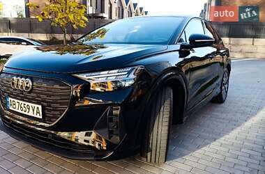 Внедорожник / Кроссовер Audi Q4 e-tron 2022 в 