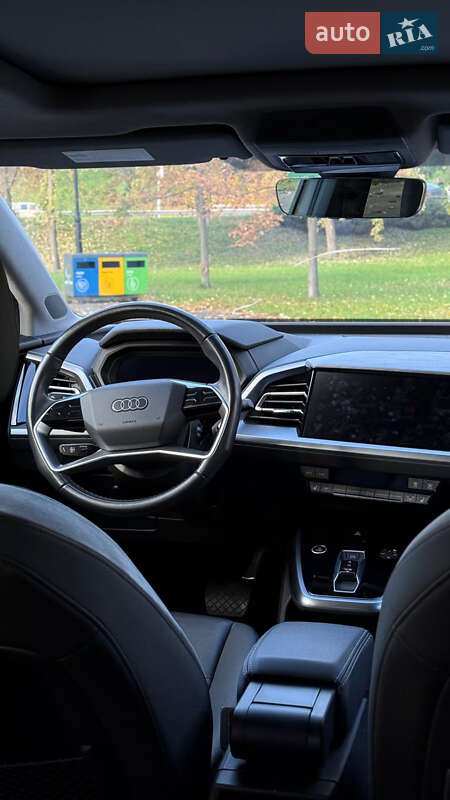 Внедорожник / Кроссовер Audi Q4 e-tron 2023 в Киеве